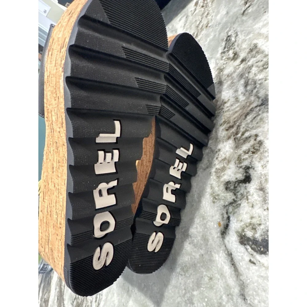 Sorel Cameron Flatform Ankle Strap Wedge‎ Sandals Leather Black Olive Size 8